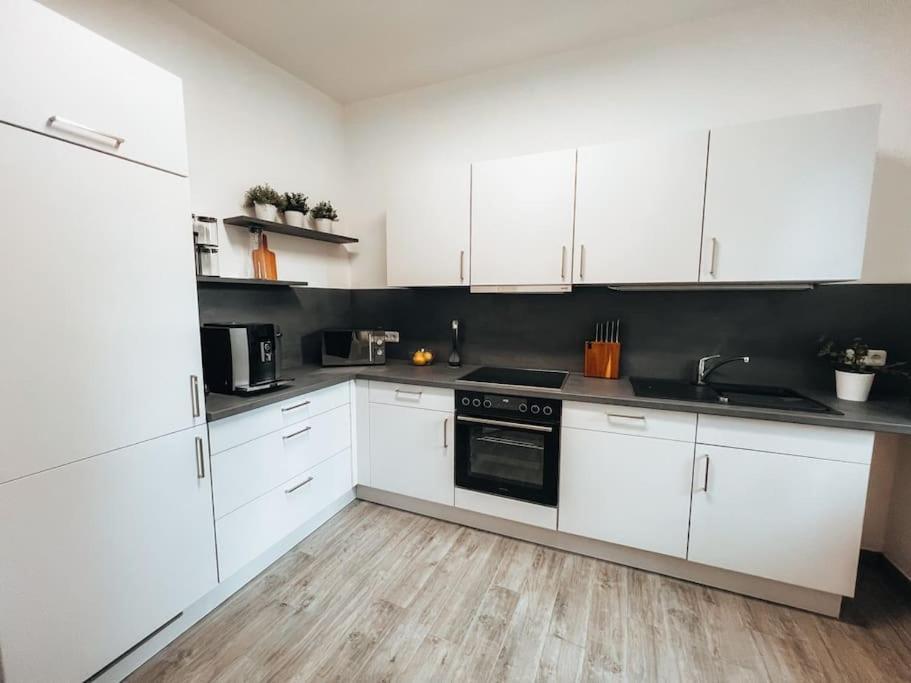 Lieblingsapartment No.10 Mit 2 Schlafzimmern Und Eigener Terrasse 로스토크 외부 사진