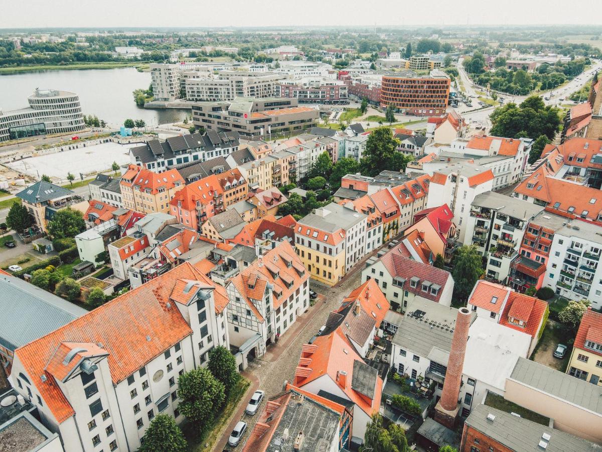 Lieblingsapartment No.10 Mit 2 Schlafzimmern Und Eigener Terrasse 로스토크 외부 사진